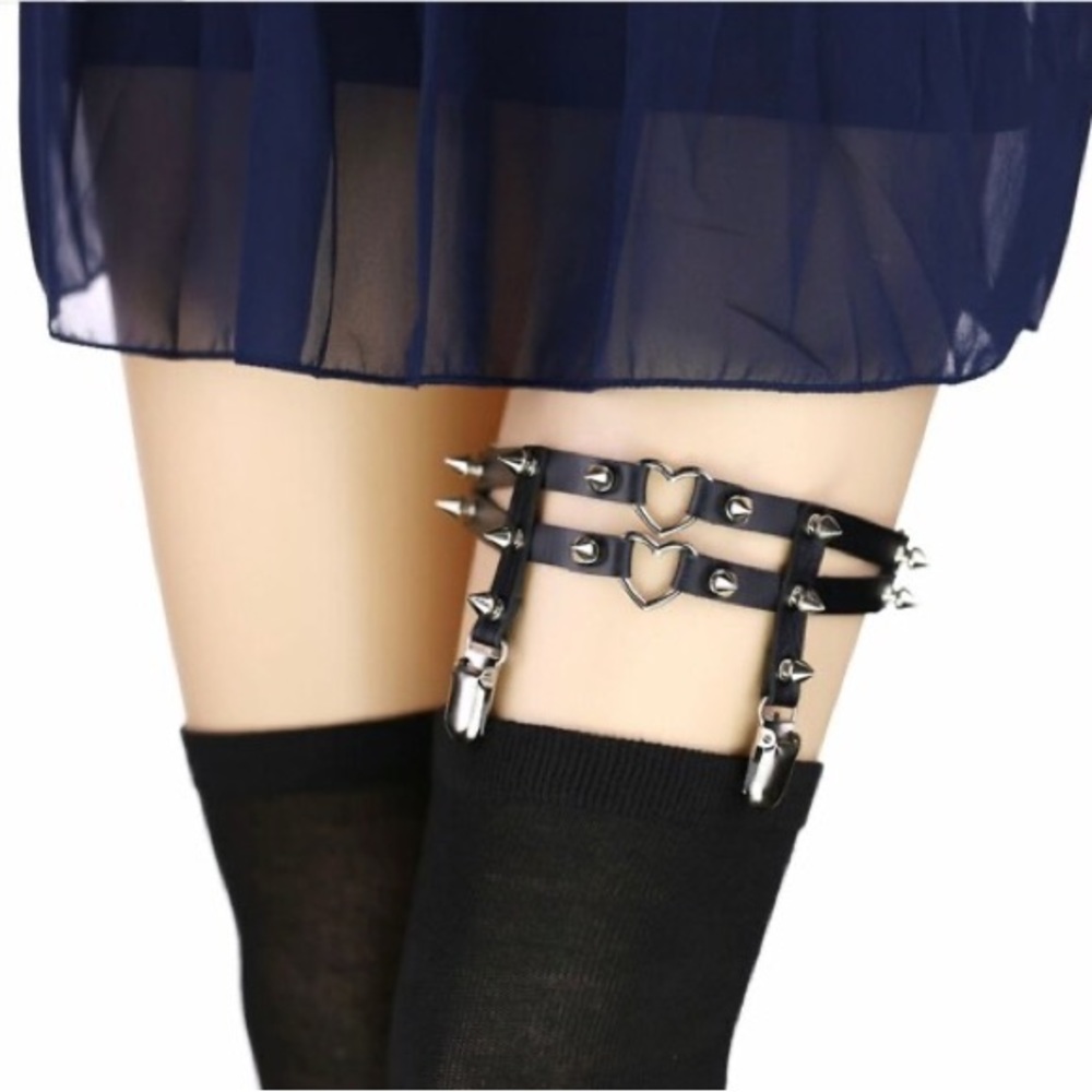 Double Belt Leg Chain with Spike Heart High Quality Elastic Garter